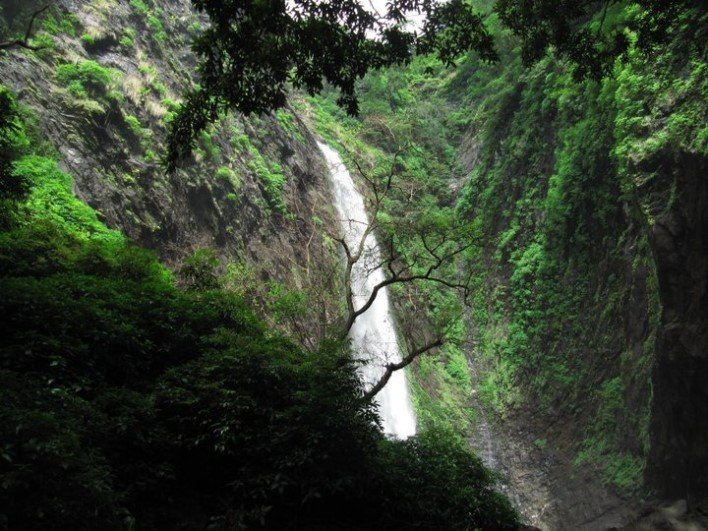 Barkana Falls
